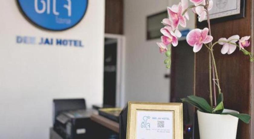 Deejai Hotel Si Racha Eksteriør billede